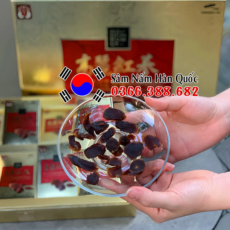 Sâm lát tẩm mật ong Dodampos CM 200g Sâm lát tẩm mật ong Dodampos CM 200g